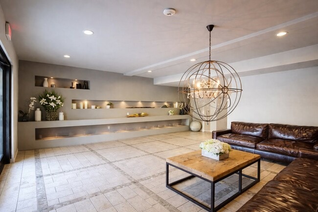 Photo - 11848 Kiowa Ave Unit PH7