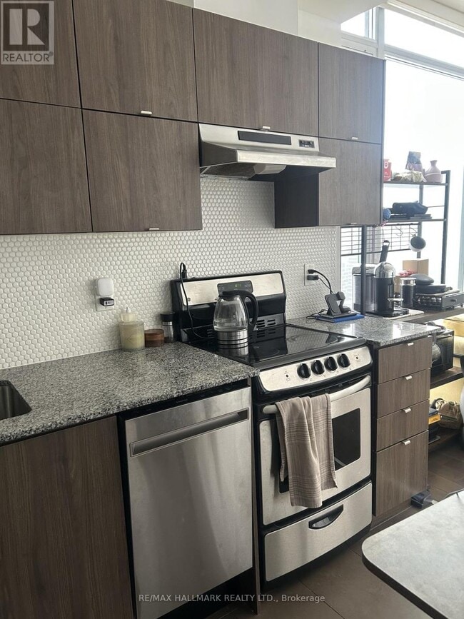 Photo - 170 Fort York Blvd Unit Ph04