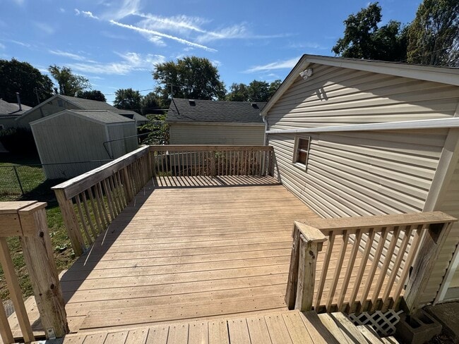 Photo - Updated 2 Bedroom Home with Central Air, H...