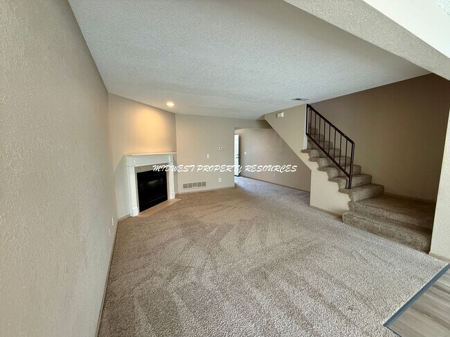 Photo - 2 Bedroom/2.5 Bath Townhome for Lease