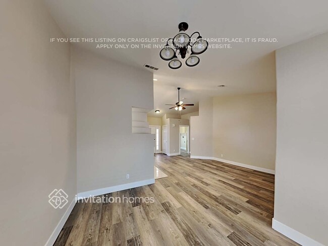 Photo - 4536 Mancilla St