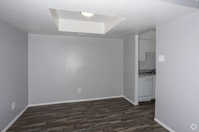 A1 - 1BR, 1BA - 697SF - Dining Room