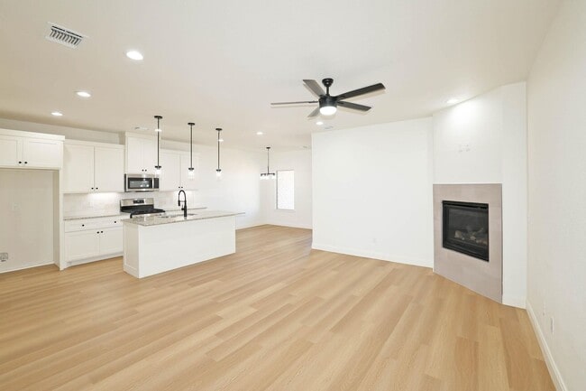 Photo - 10424 Tierra Santa