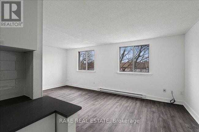 Photo - 7555 Goreway Dr Unit 272