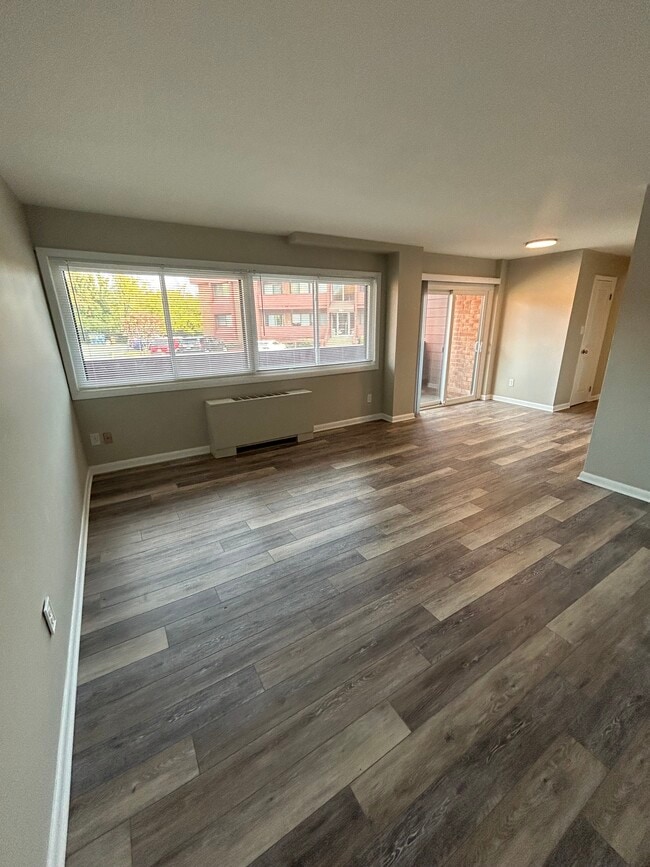 Photo - 1529 S George Mason Dr Unidad 10