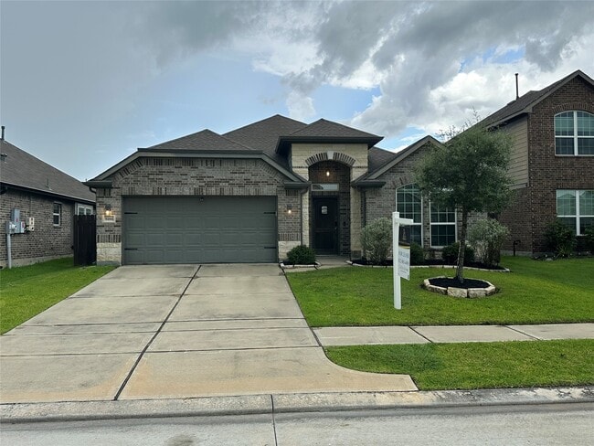 Building Photo - 5186 Dry Hollow Dr