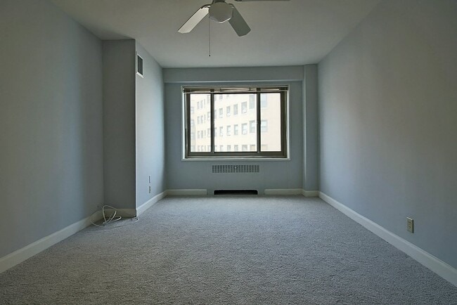 Photo - 1359 N Lake Shore Dr