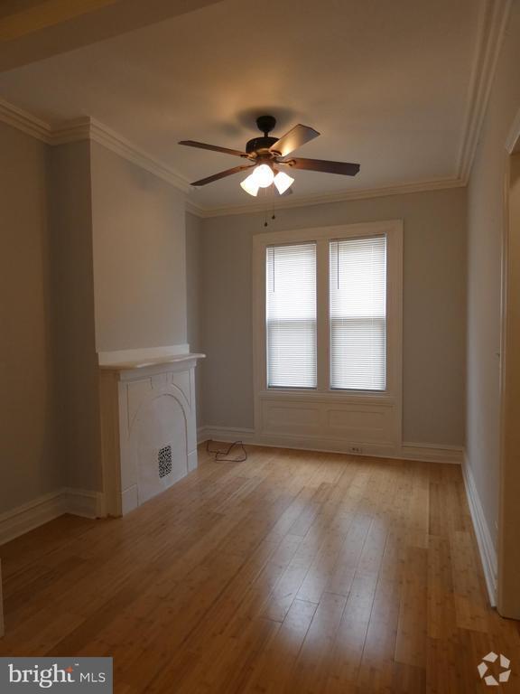 Building Photo - 433 N Napa St Rental