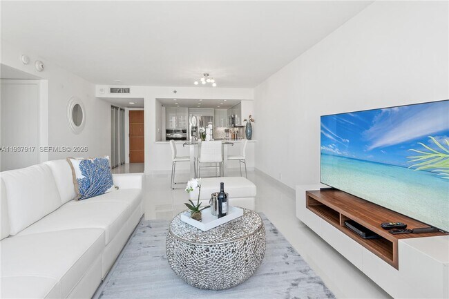 Photo - 400 S Pointe Dr Unit 906