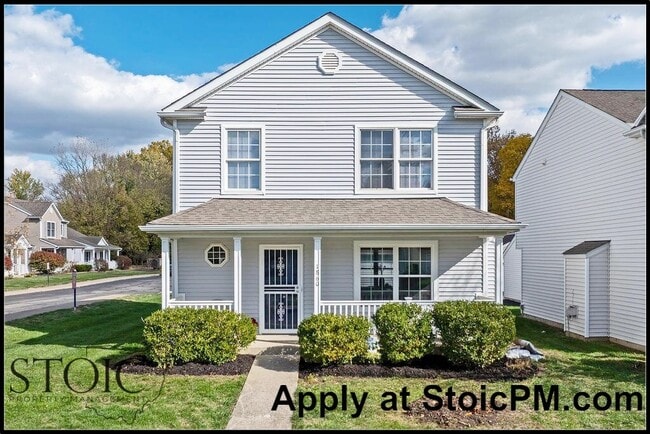 Building Photo - 1860 Meadowlawn Dr