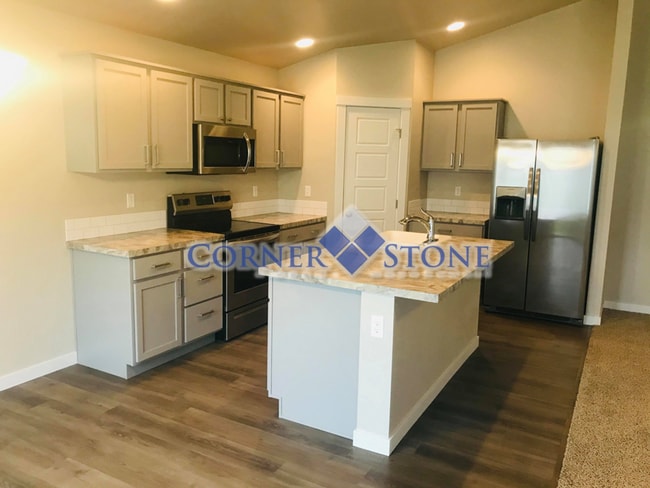 Photo - Great Meridian Home with Bonus Room!