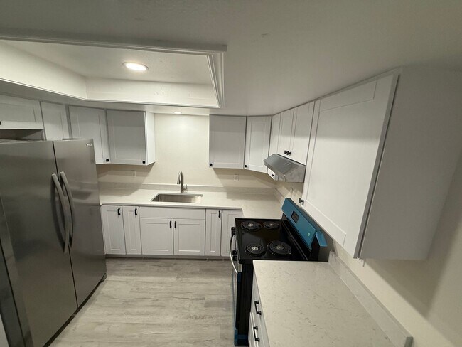 Photo - O24 Unit O24-6-B