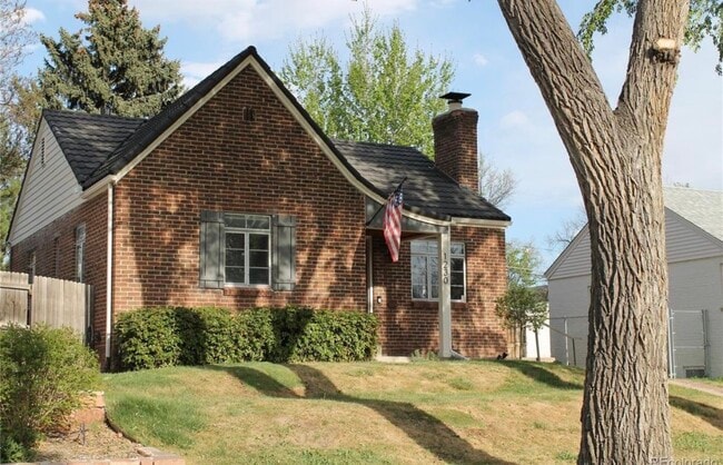 Building Photo - 1230 Magnolia St