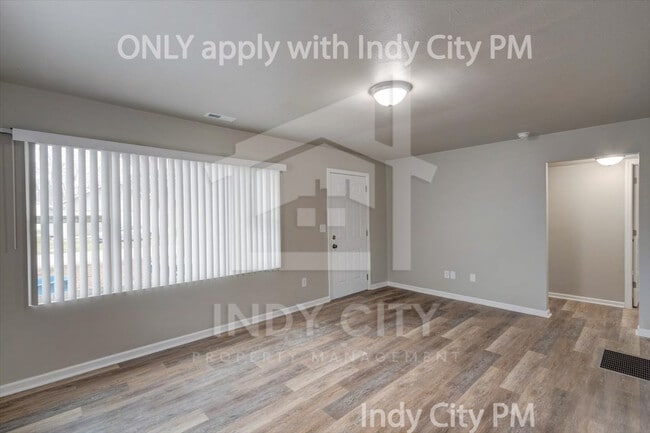 Photo - 525 S Vine St