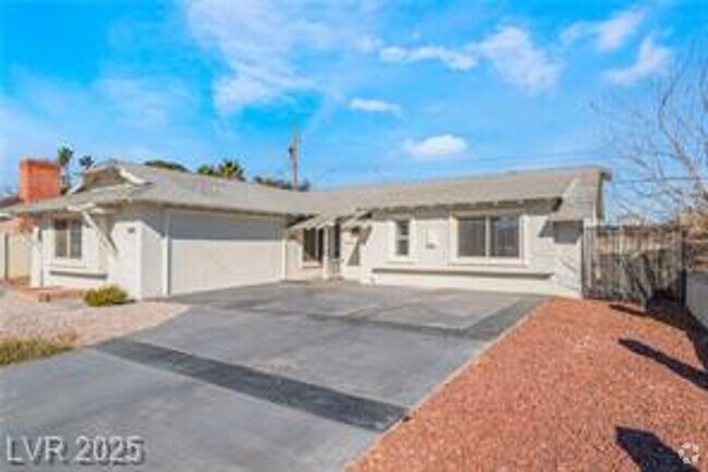 Building Photo - Fully Furnished, Remodeled & Upgraded Sing... Rental