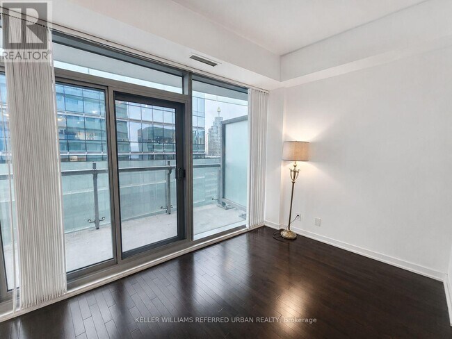Photo - 14 York St Unit 4309