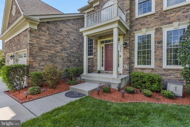 Photo - 9848 Shaded Day