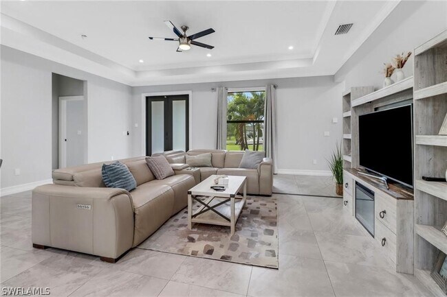 Photo - 332 14th St SE