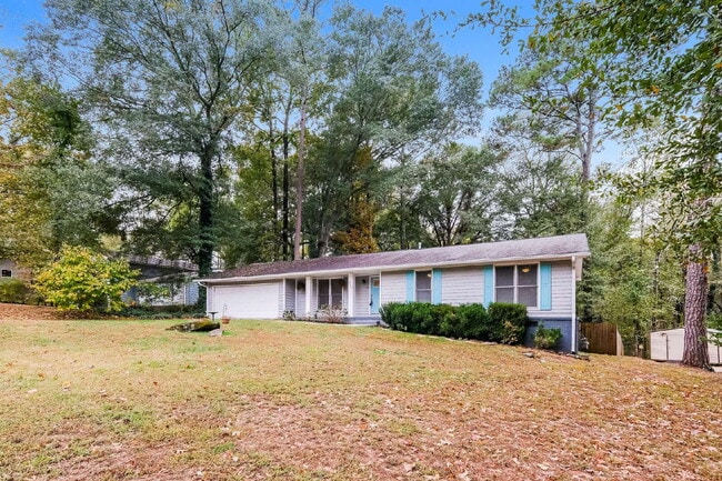 Photo - 1027 Mandalay Ct SW