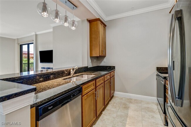 Photo - 23191 Fashion Dr Unit 205