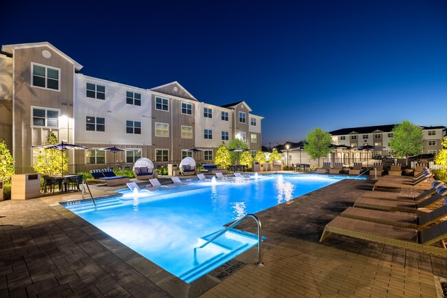 Photo - August Friendswood Apartments