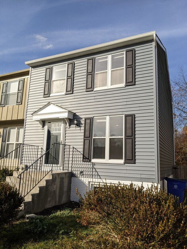 Photo - Renovated townhouse in established Frederick neighborhood ready mid February!
