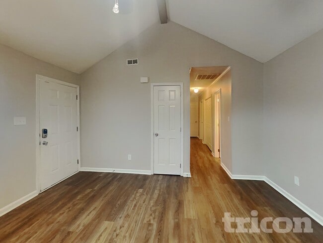 Photo - 8820 Kishorn Ct