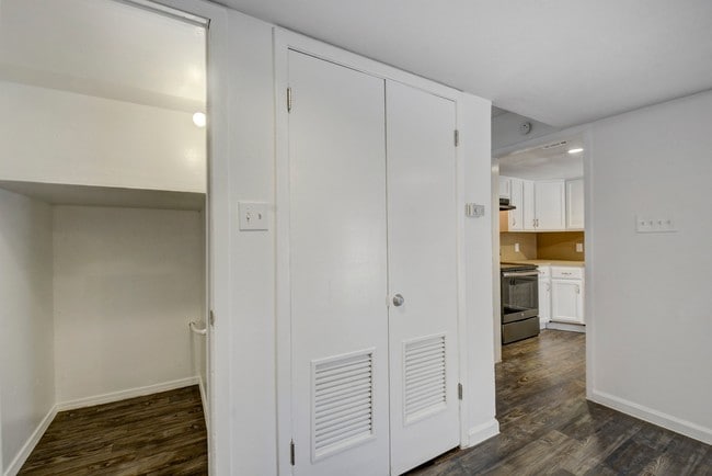 Photo - Brentwood Townhomes