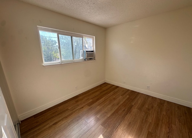 Photo - 145 Keystone Pl Unit 145 Keystone Place E