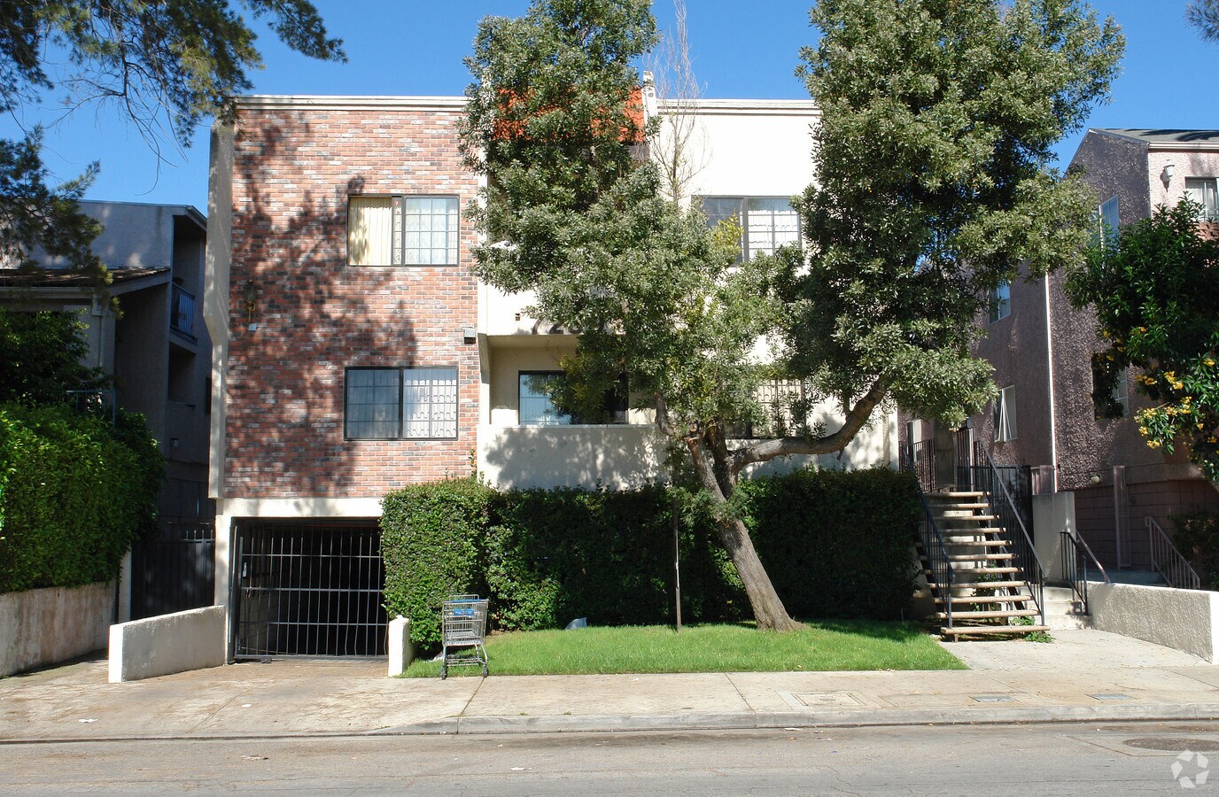 Photo - 7259 Baird Ave Apartments
