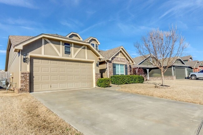 Building Photo - 3 Bed | 2 Bath in Owasso!