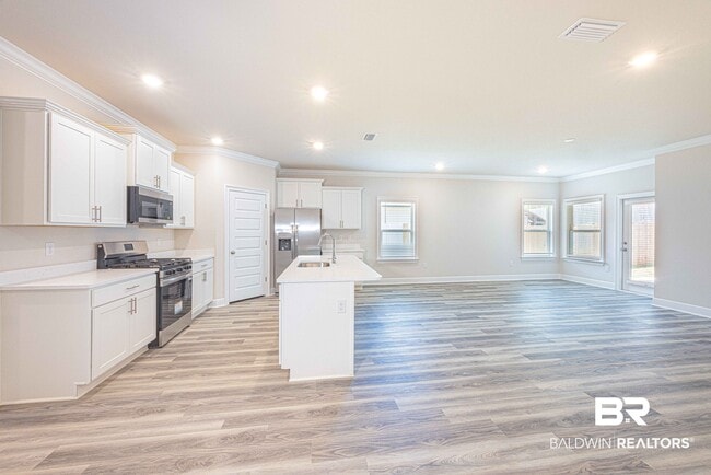 31543 Lyon Rd