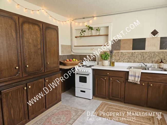 Photo - 103 SW 1st St Unidad B