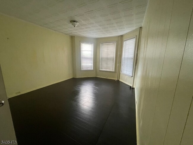 Photo - 12 Rutgers Pl