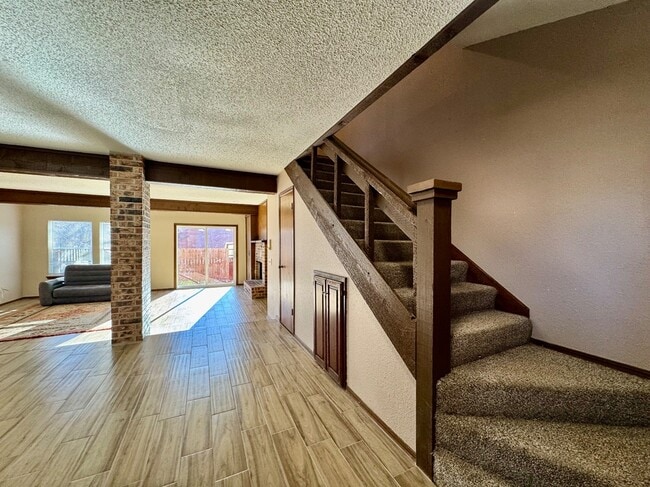 Photo - 1622 Windhill Ave