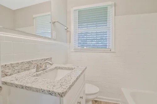 2258 Pemberton Rd SW