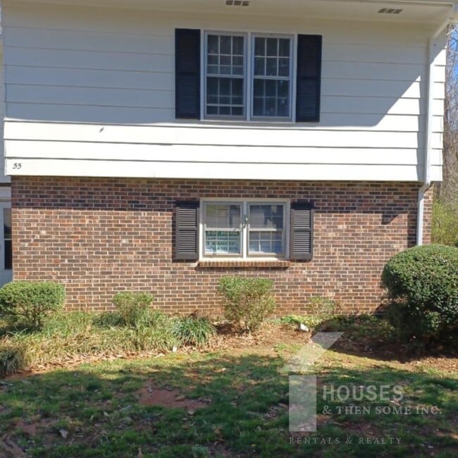 Photo - 55 Summercreek Dr
