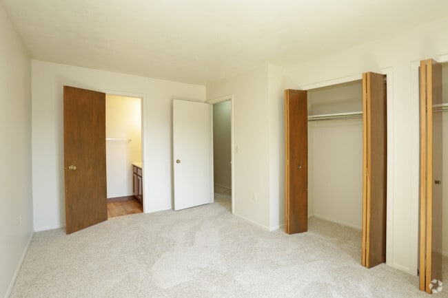 3BR Master with half bath
