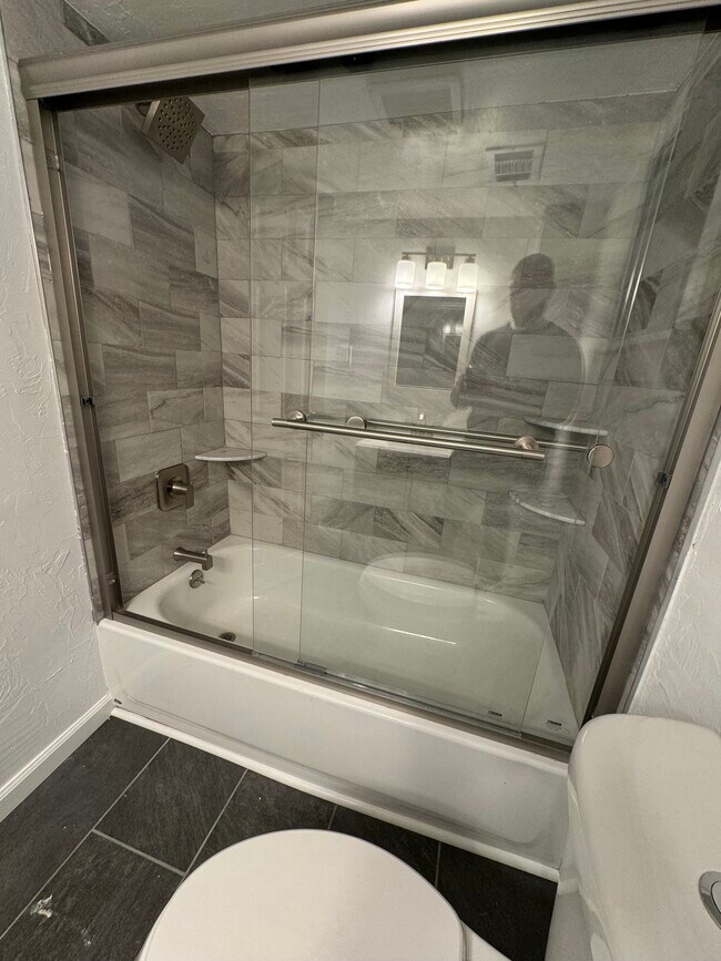 Photo - 1272 Union St Unit 1272 rear