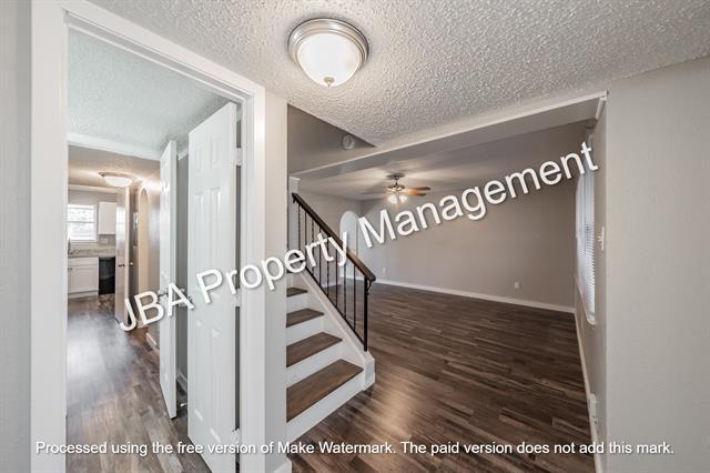 Photo - 1782 Farleigh Ct