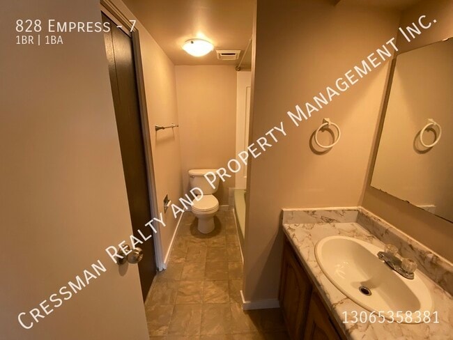 Photo - 1 bed 1 bath APARTMENT located in Rosemont, Regina, SK. Unit 7