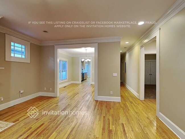 Photo - 1562 Conway Rd