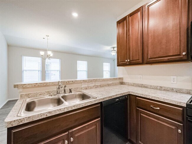 Photo - The Village at Granger Pines