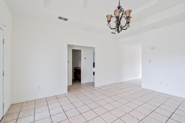 Photo - 104 Richard's Court