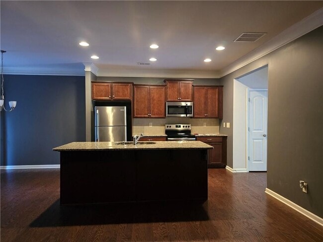 259 Green Bridge Ct SE