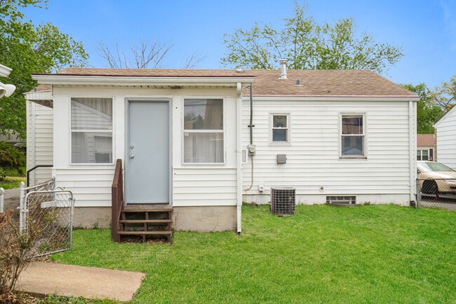 Photo - Fantastic 3bd/1ba home! Let yourself in!