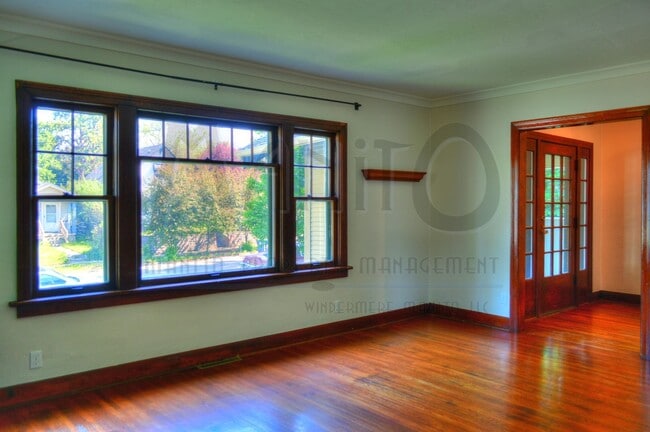 Photo - **COMING SOON** Peaceful Perry District Bungalow