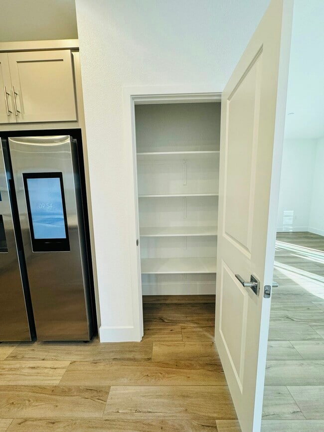 Photo - 268 N Oceanside Dr