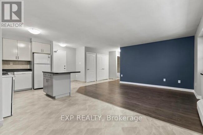 Photo - 473 Linwell Rd Unité 201