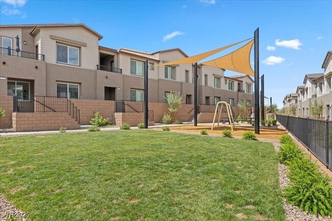 Building Photo - 1547 Maria Xing Ave Rental